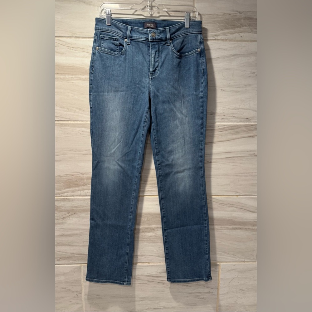 Women’s NYDJ Marilyn Straight Jeans Size 8